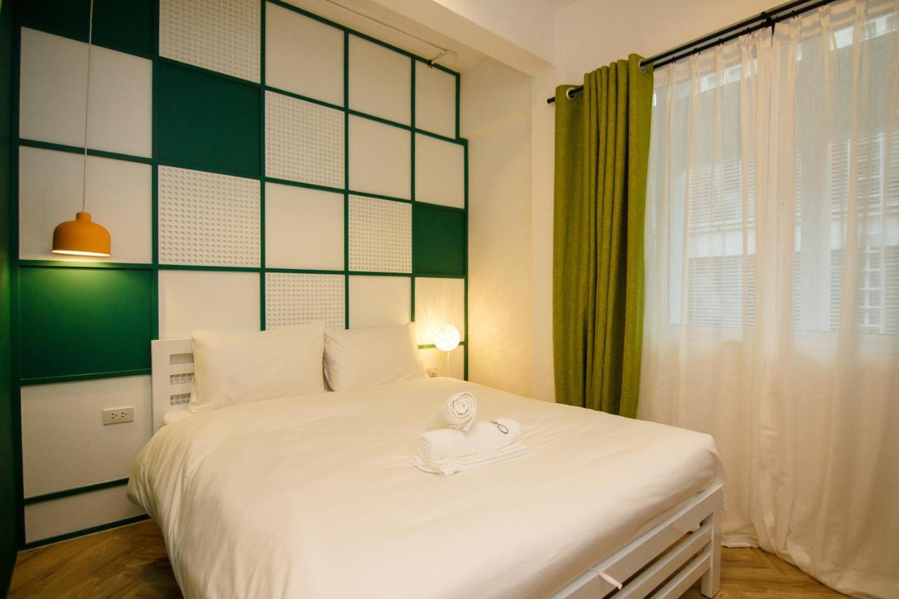 Folk Poshtel Asok Vandrerhjem Bangkok Eksteriør bilde
