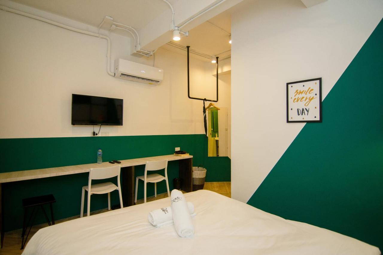 Folk Poshtel Asok Vandrerhjem Bangkok Eksteriør bilde