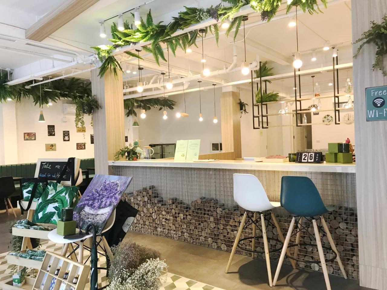 Folk Poshtel Asok Vandrerhjem Bangkok Eksteriør bilde
