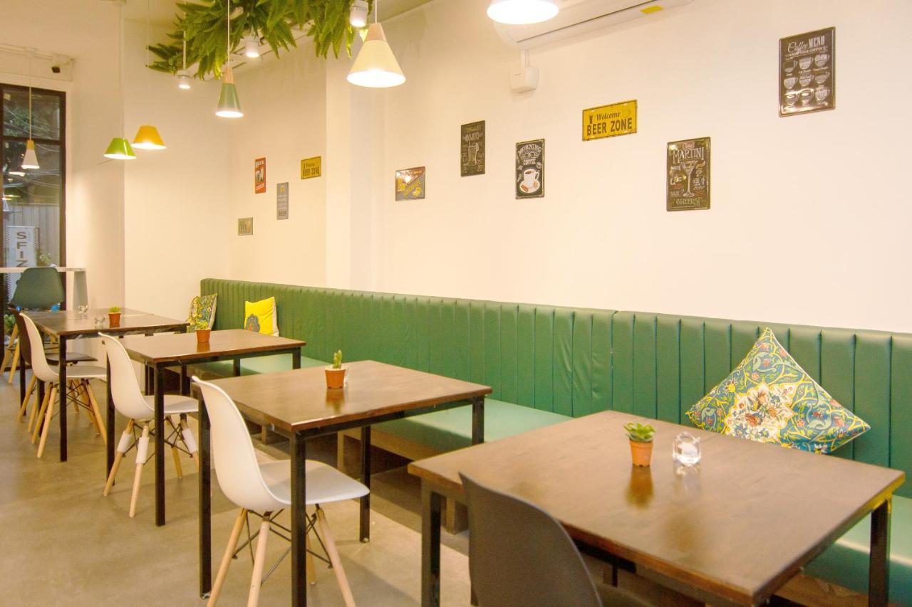 Folk Poshtel Asok Vandrerhjem Bangkok Eksteriør bilde